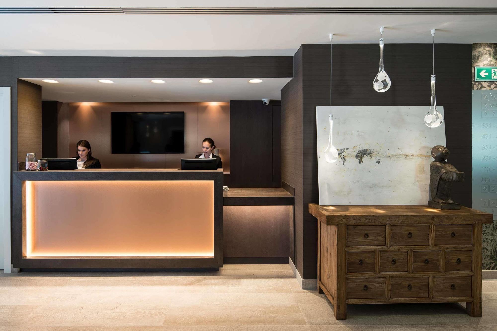 Catalonia Magdalenes Hotel Barcelona
